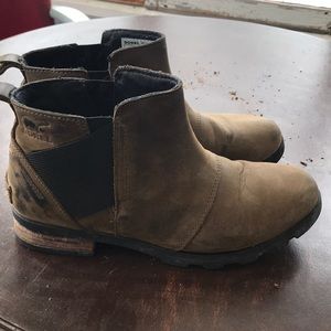 Women’s Sorel Emelie Chelsea Boot